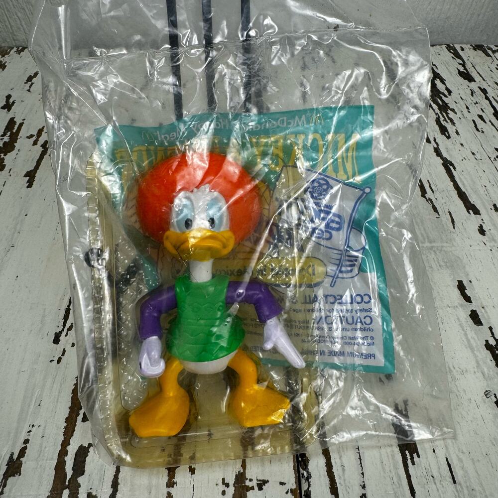 McDonald's Mickey & Friends 1993 Donald in Mexico Walt Disney World NOS NIP Vtg - Picture 3 of 3